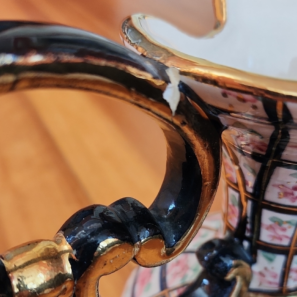 Hubert Bequet Vase with Gold Accents - Picture 5 of 5